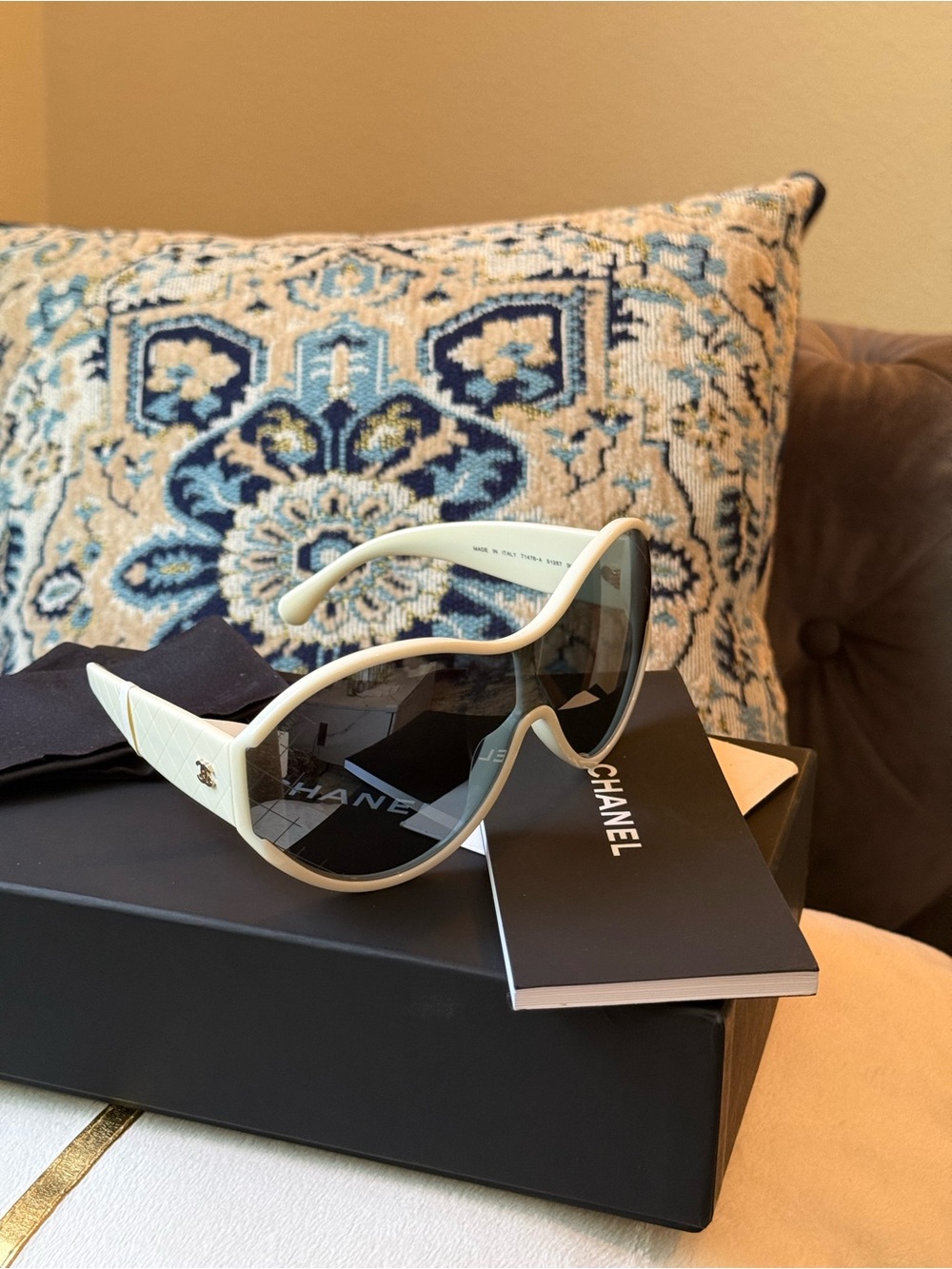 🔥Chanel - Shield Sunglasses - White Black Mirror - Chanel Eyewear $575🔥
